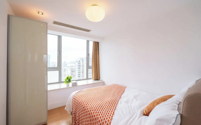 Tyms Modern 3BR 2BA Apt Near Metro