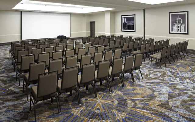 Embassy Suites by Hilton Los Angeles International Airport North