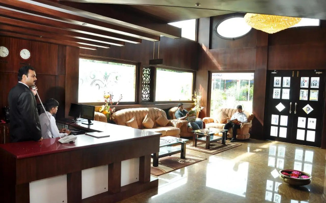 Hotel Sky Pearl