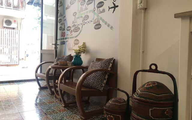 Bangkok Sanookdee - Adults Only