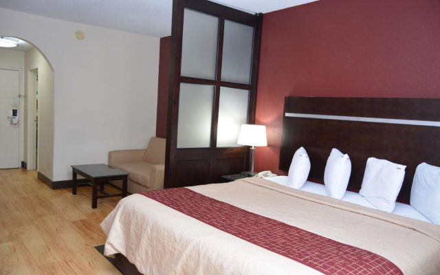 Red Roof Inn PLUS+ & Suites Chattanooga - Downtown