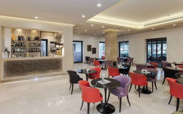 FH55 Med Executive Hotel