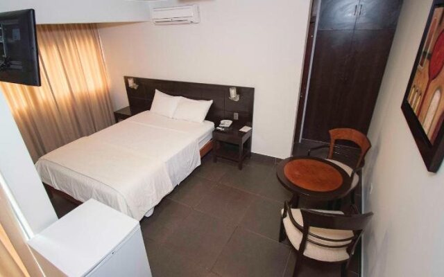 Hotel Boulevard Plaza