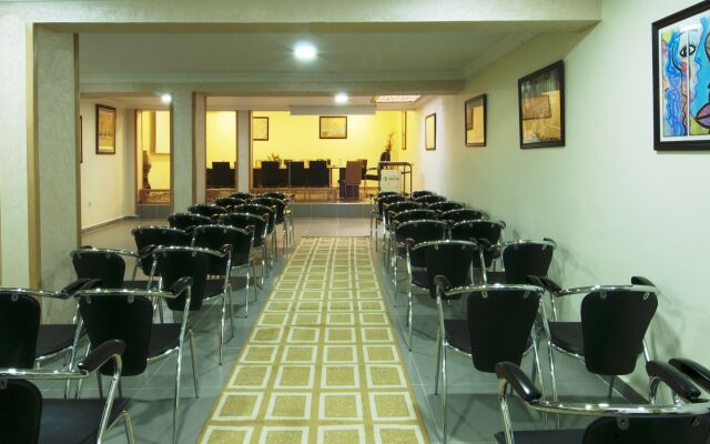 Aparthotel Les Oliviers Suites & Spa
