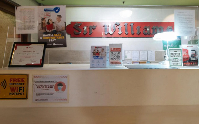 RedDoorz @ Timog Avenue Quezon City