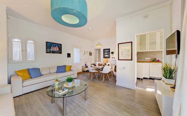 New 2020 Casa Plomer