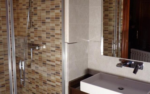 Aqua Rooms Sarria