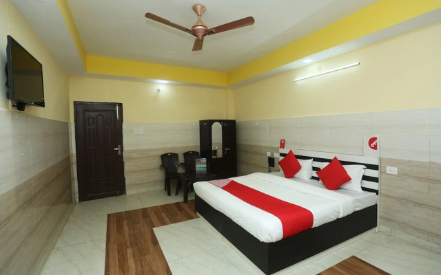 Santosh Residency by OYO Rooms