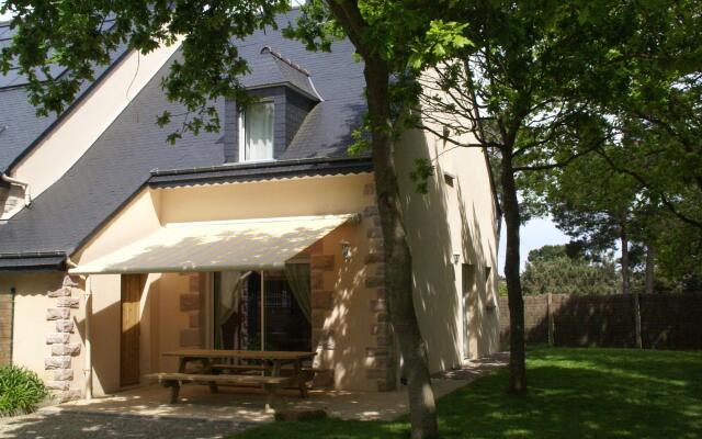 Comfortable holiday home in Brittany near the sea