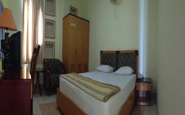 Ho Phong Hotel