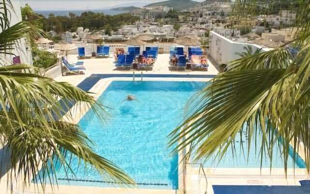 Club Alka Apart Hotel