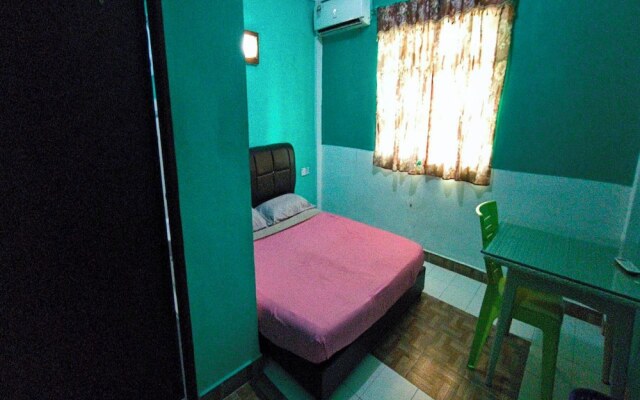 OYO 91012 Cenang Motel