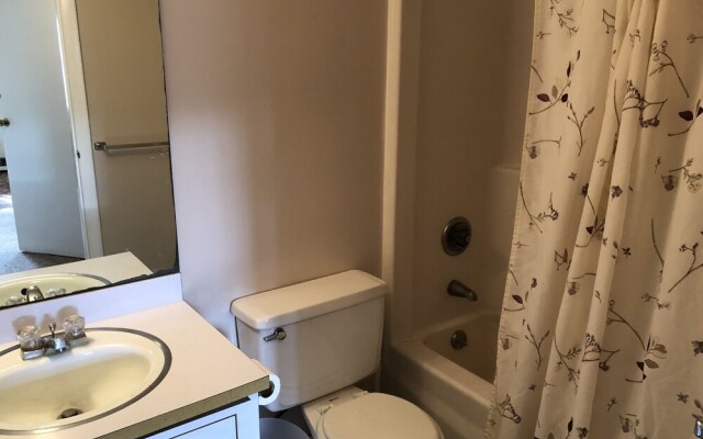 Silver Spring Chalet - GetAway