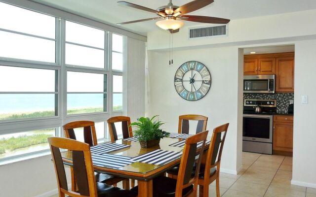 South Seas Tower 4-1711