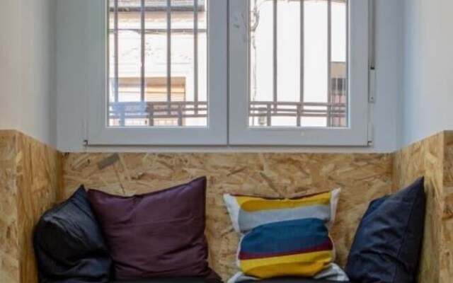 Charming & Modern 2bed in Madrid's City Center