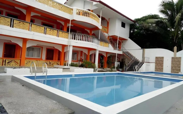 Palm Grove Saud Holiday Complex Hotel