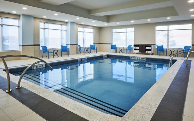 Holiday Inn Express and Suites Brantford by IHG