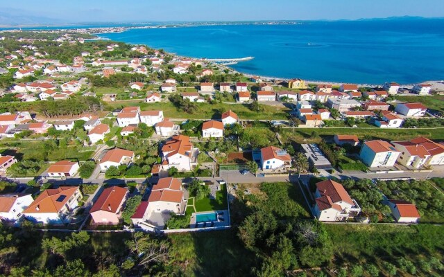 Lovely Villa in Vir With Swimming Pool