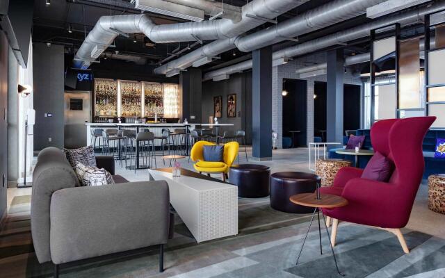 Aloft Orlando Lake Buena Vista