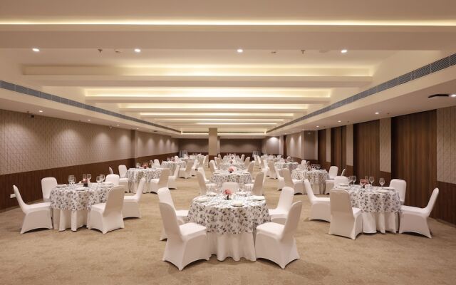 V Sarovar Portico MI Road Jaipur