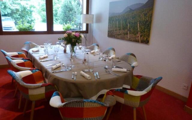 Logis Hôtel la Clé des Champs