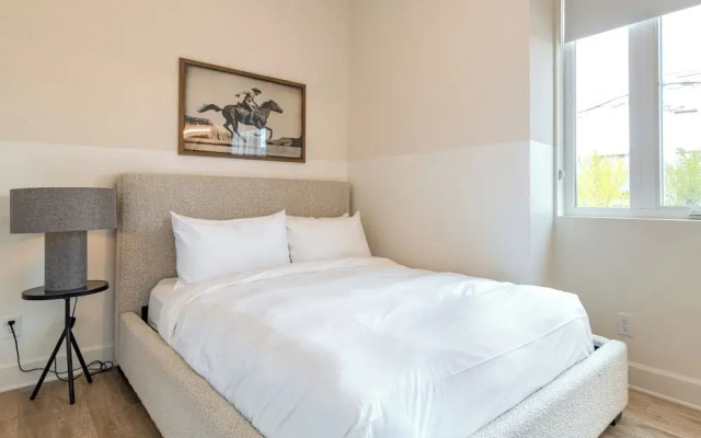 The Conway by AvantStay Modern Comfort Near Downtown Nashville