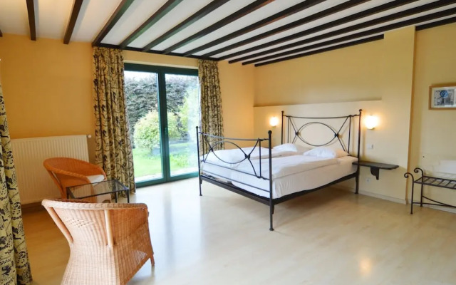Villa in Robertville Near Town Center