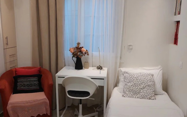 King Full Kitchen-WD10min centre