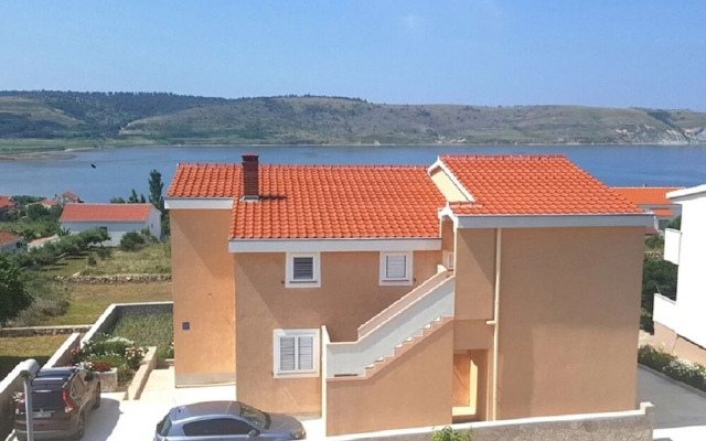 Adriatic - With Beautiful Garden - A1