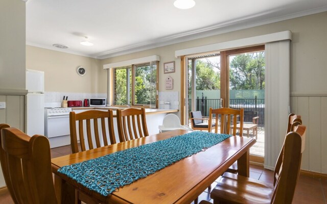 Ocean Breeze Retreat