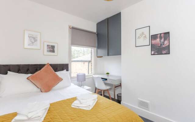 Quiet 2 Bedroom Flat in Peckham Rye
