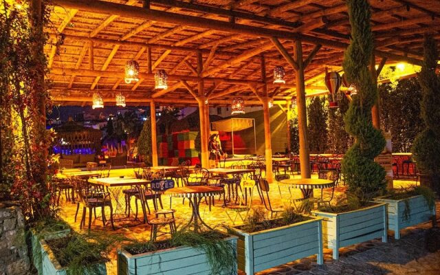 Dream Palace Hotel - Adults Only