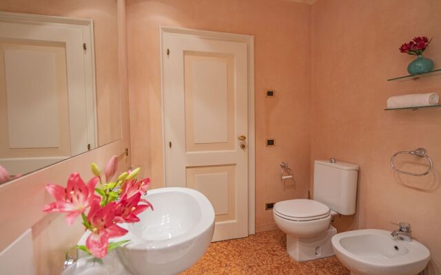 Ca' del Mercante Grand Canal