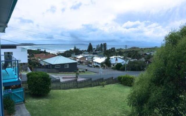 Clareview, 8 Korogora Street