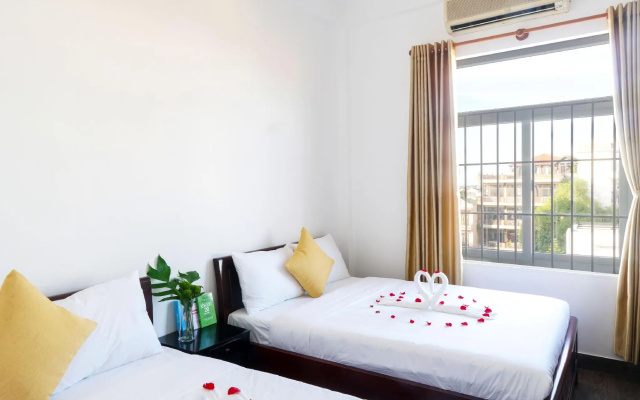 Hue Royal Hotel – Guest Rooms – Hue