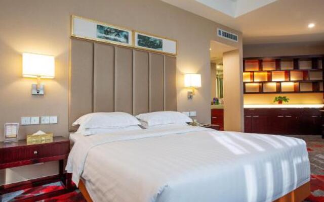Jinan Zhangqiu Inzone Garland Hotel