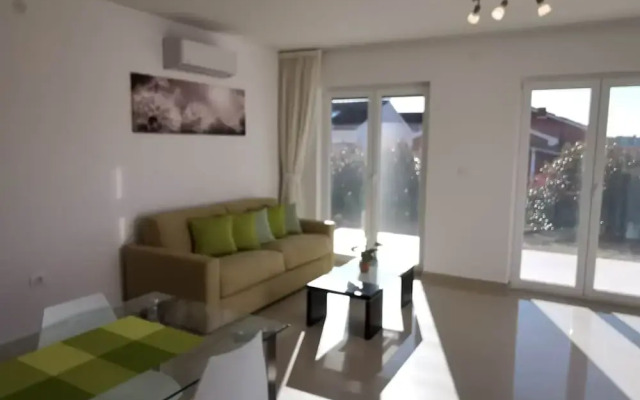 Apartment in Banjole Near the Beach
