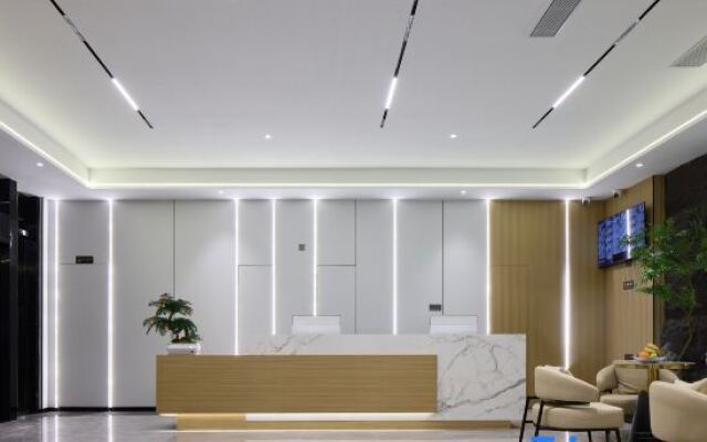 Huayue Genting Hotel (Xiamen North Railway Station)