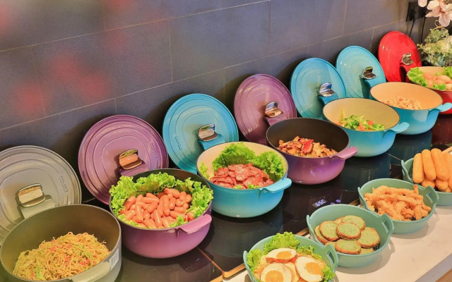 Orange Hotel (Tai'an Daimiao)