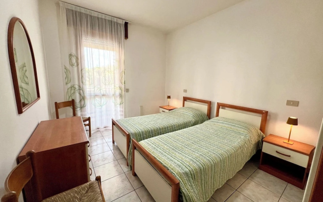Lignano Pineta Flat With Balcony