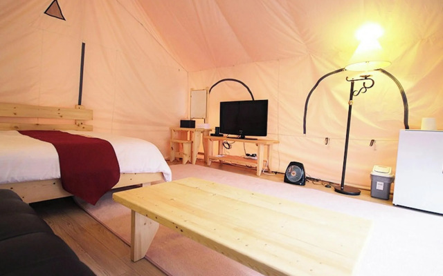 Hongcheon Coco Vivaldi Glamping Caravan