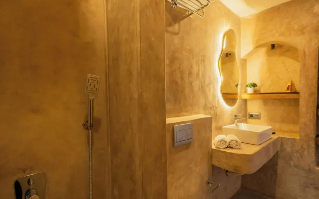 La Vaiencia Luxury Apartments