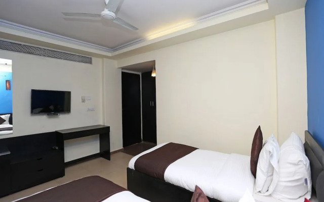 Oyo 23224 Green Park Residency