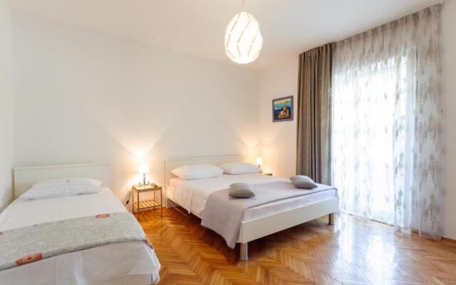 Apartment Gazo