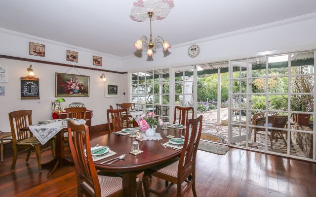 Rosebridge House Bed & Breakfast Adult Retreat