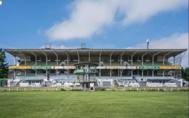 Jugendherberge Horner Rennbahn - Hostel