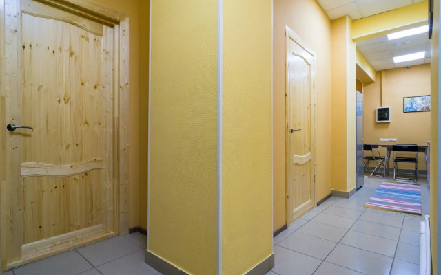 Honey Hostel