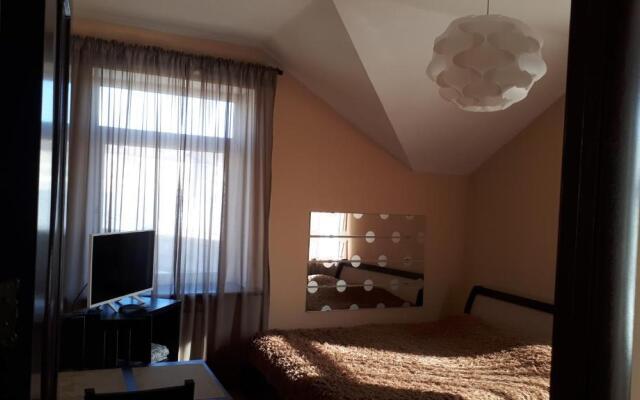 Комплекс квартир-студий у Театра