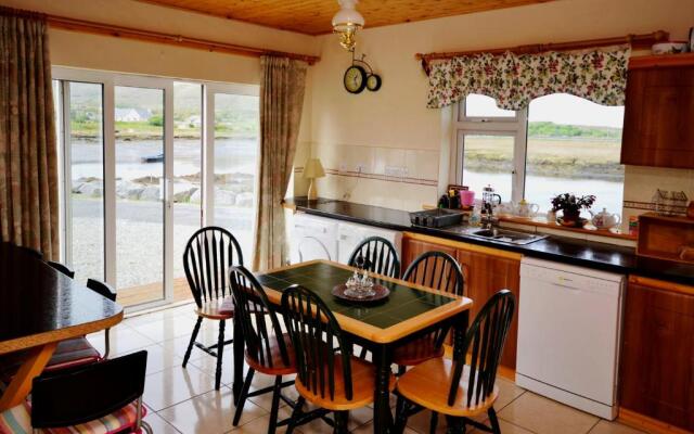 Cottage 216 - Roundstone
