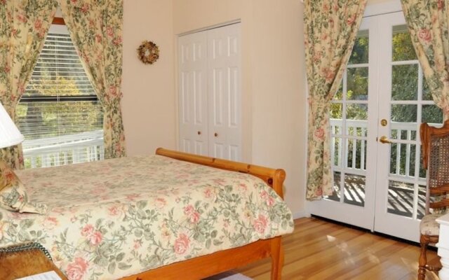 Vichy Springs Resort